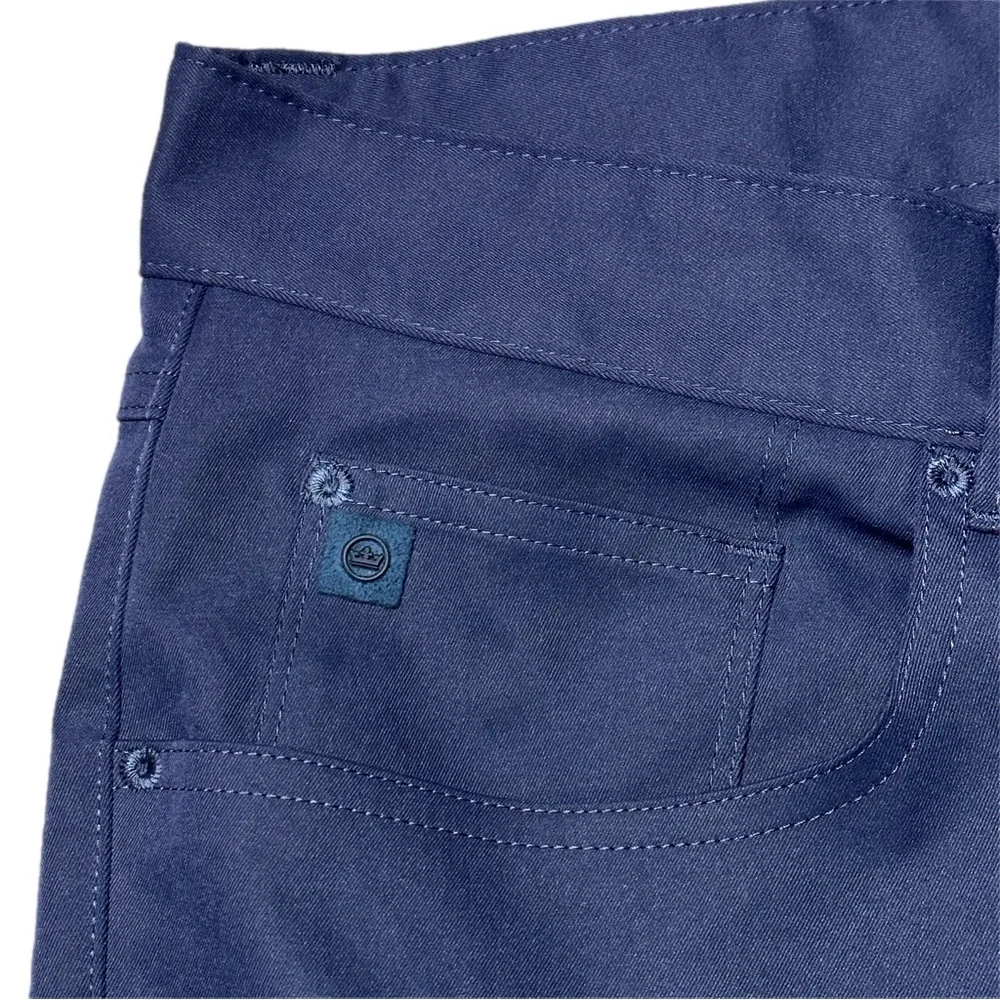 Peter Millar excellent size